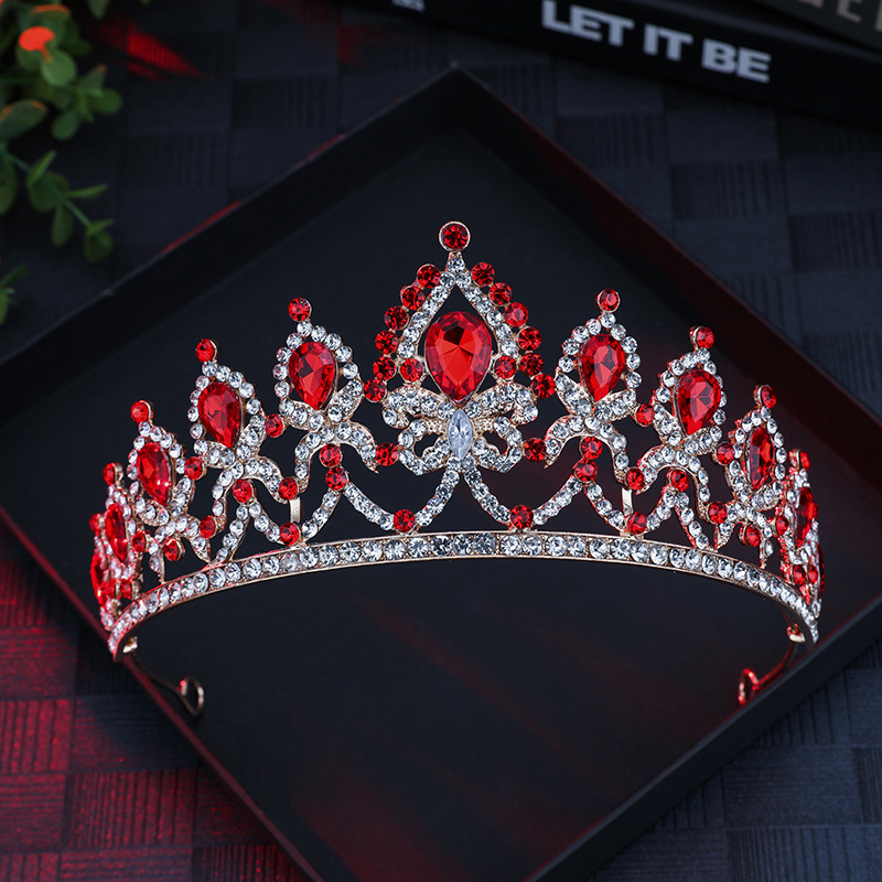 Diadem – Barokni stil s bijelim kristalima, dijamantno obrađena, od legure