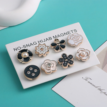 Magnētiska šalles sprādze ar ziedu figūru no resinēm, etnisks stils, materiāls plastmasa/resīna, eļļas pilienu apdare, piemērots kā dāvana kāzām, dzimšanas dienām, svētkiem un pārcelšanai