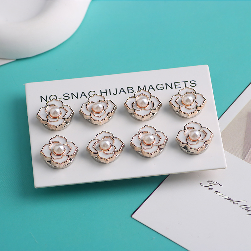 Magnētiska šalles sprādze ar ziedu figūru no resinēm, etnisks stils, materiāls plastmasa/resīna, eļļas pilienu apdare, piemērots kā dāvana kāzām, dzimšanas dienām, svētkiem un pārcelšanai