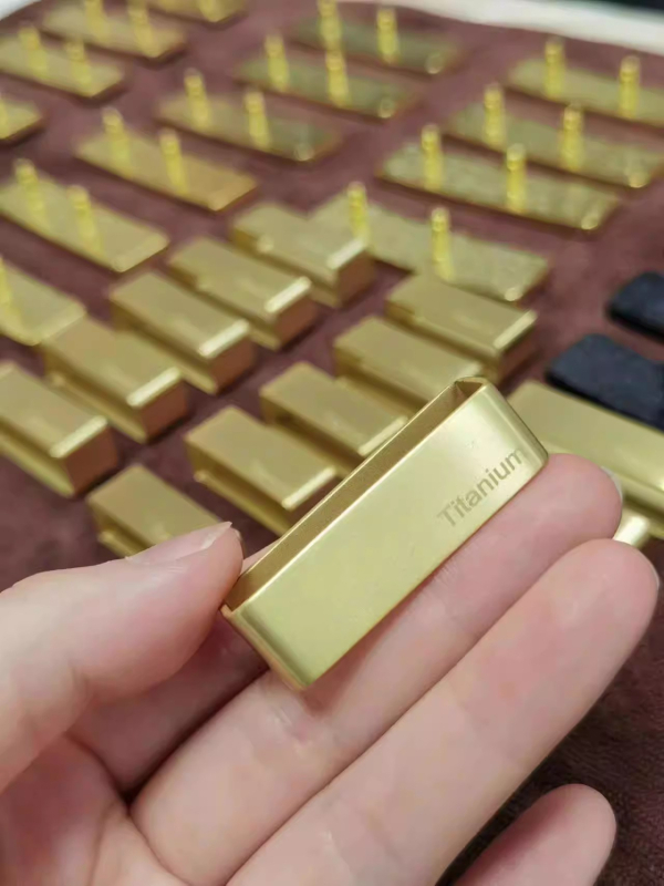 Xinxin Titanium prsten za pojas i igličasta kopča — čisto titan, otporno na koroziju, udoban