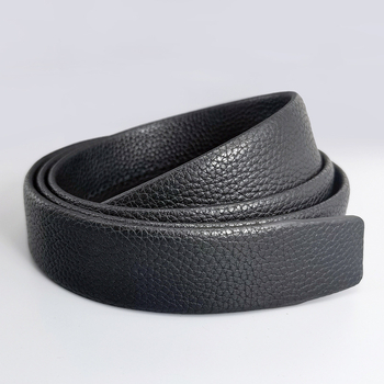 Dvostrani pojas od prve slojevne teleće kože s automatskom kopčom, reljefna obrada, širina 3 cm