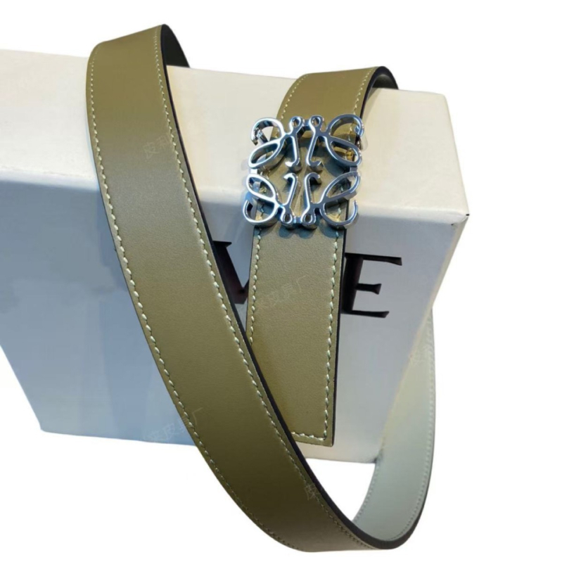 Női öv valódi bőrből (első réteg marhabőrből) réz csattal, sima zárás, sokoldalú stílus, elektroplátolás befejezés