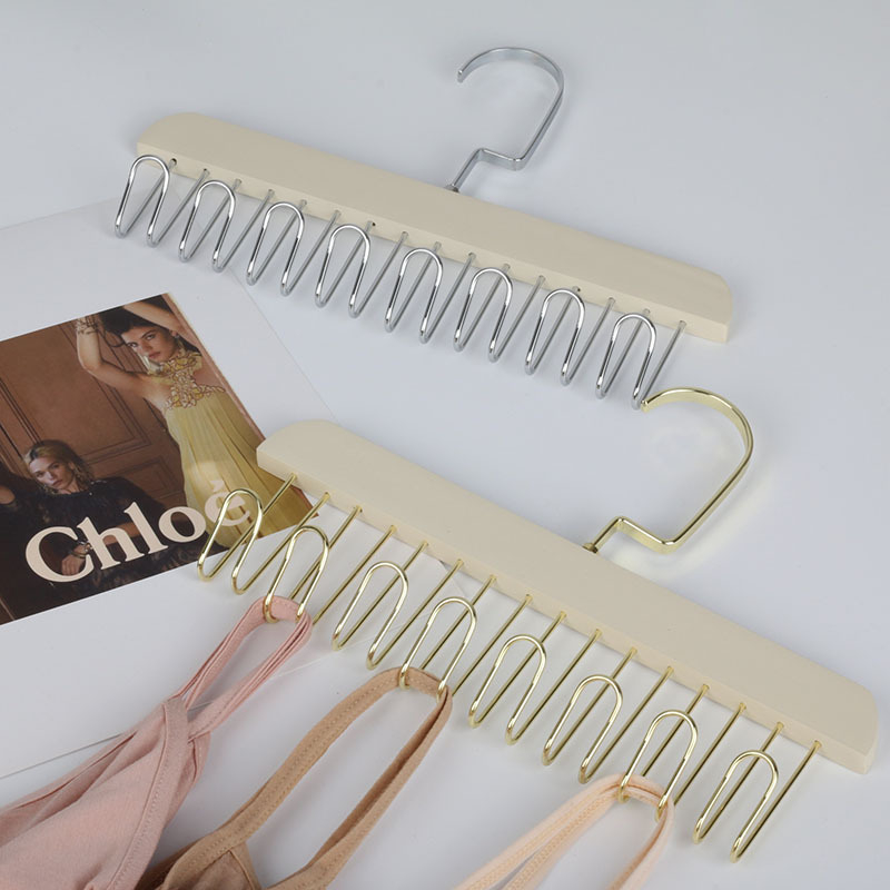 Puidust vööhoidik, mitmekülgne – sobib ka sallide hoidmiseks, kaasaegne minimalistlik stiil, metallkonksud