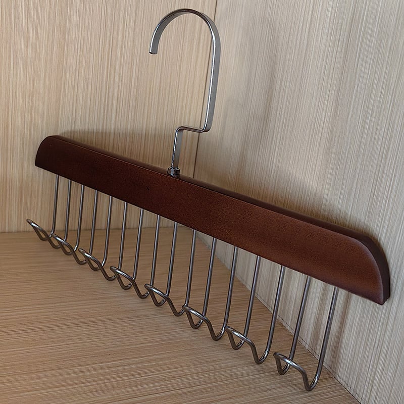 Puidust vööhoidik, mitmekülgne – sobib ka sallide hoidmiseks, kaasaegne minimalistlik stiil, metallkonksud