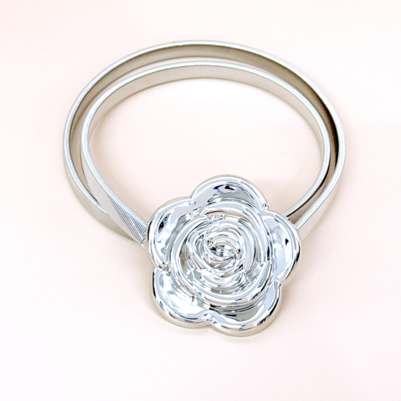 Metalinė juosta juosmeniui su lydinio sagtimi, kabliuko užsegimas, elektroplatinė danga