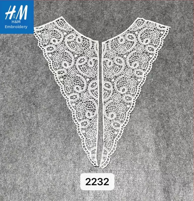 Palaidinė iš vandens tirpstantiems siuvinėjimams iš nėrinių medžiagos su tinkline apykakle, gėlių siuvinėjimas, Korėjos stilius