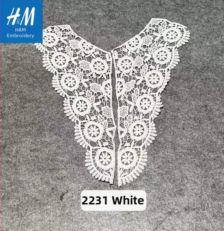 Palaidinė iš vandens tirpstantiems siuvinėjimams iš nėrinių medžiagos su tinkline apykakle, gėlių siuvinėjimas, Korėjos stilius