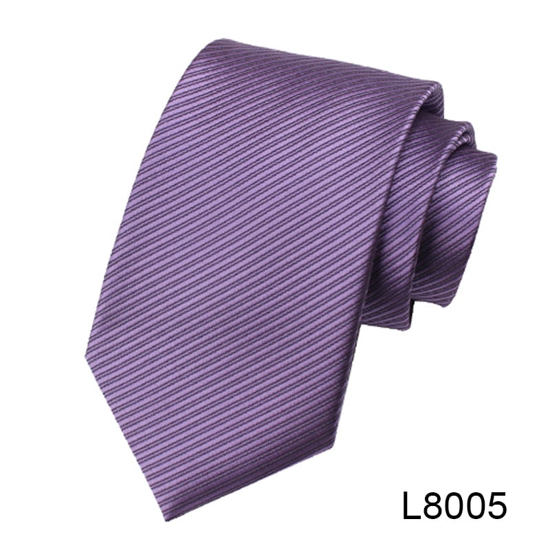 Vyrų kaklaraištis iš poliesterio siūlų, jacquard audinys, vienos spalvos raštas, poliesterio pamušalas, strėlių stilius