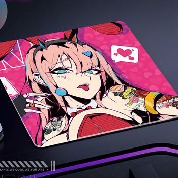 Гейминг подложка за мишка с антиплъзгаща повърхност, обработка на повърхността и възможност за персонализирано лого