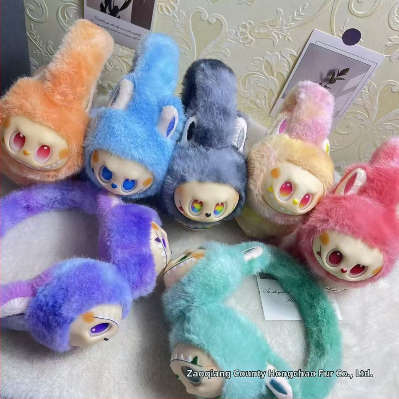 Detské kožušné ušné náušníky, vzor v blokoch farieb, vetruodolné, teplé na zimu