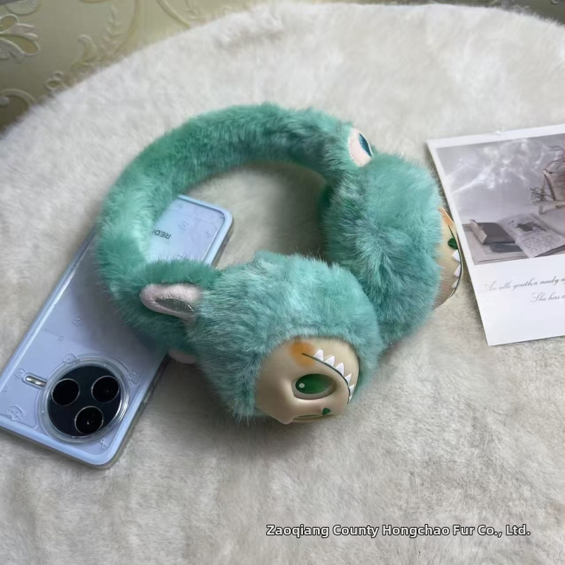 Detské kožušné ušné náušníky, vzor v blokoch farieb, vetruodolné, teplé na zimu