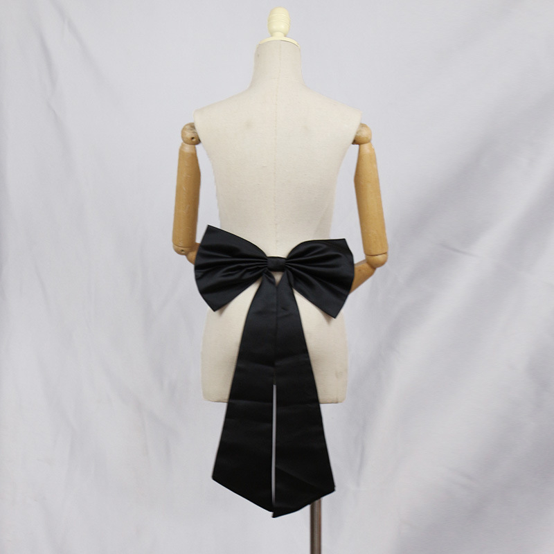 Išimama satino juostelė juosmeniui su dideliu nugaros kaspinu vestuvinei suknelei, užsegimas smeigtuku, plotis 2–4 cm