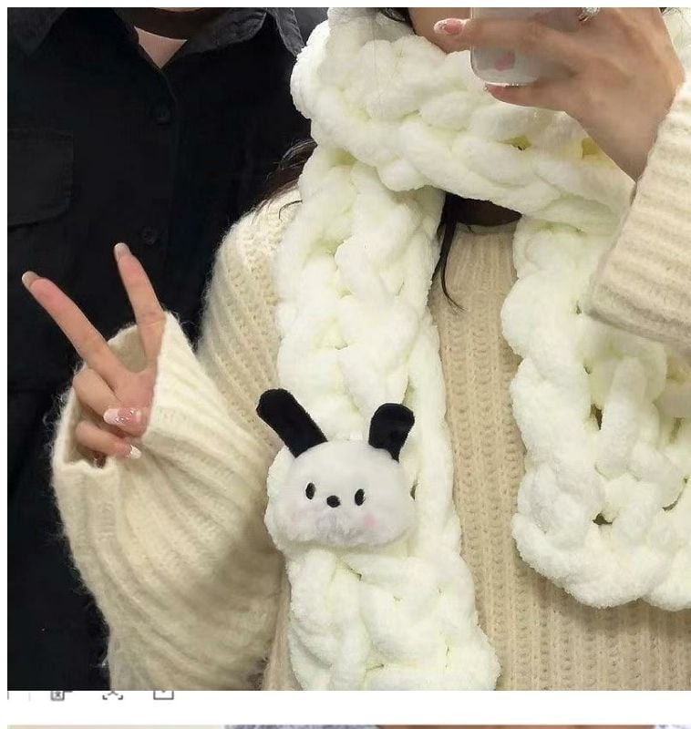 Piršto šalikas (oro srauto verpimas; siūlai pynimas; rankų mezgimas)