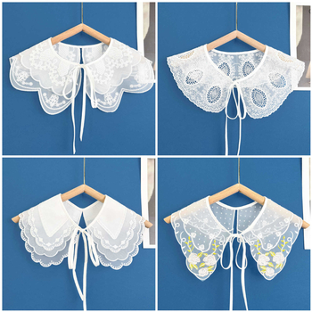 Kaela-lill ja lipsuga, tikitud helmestega, nukukujuline kuju, polüester