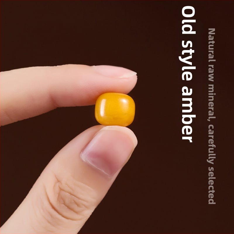 Lahtised helmed – kristallmaterjal, ümmargune kuju, väärikas muster