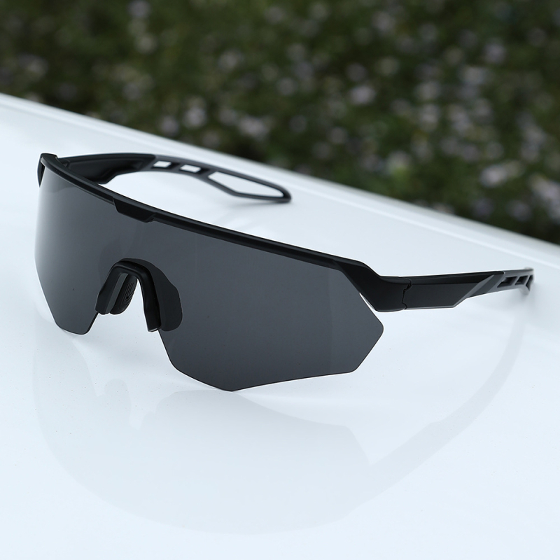 Dviračių akinių 1044 su keičiamais lęšiais, reguliuojamu nosies tiltu ir suderinti su galvos juosta akiniais