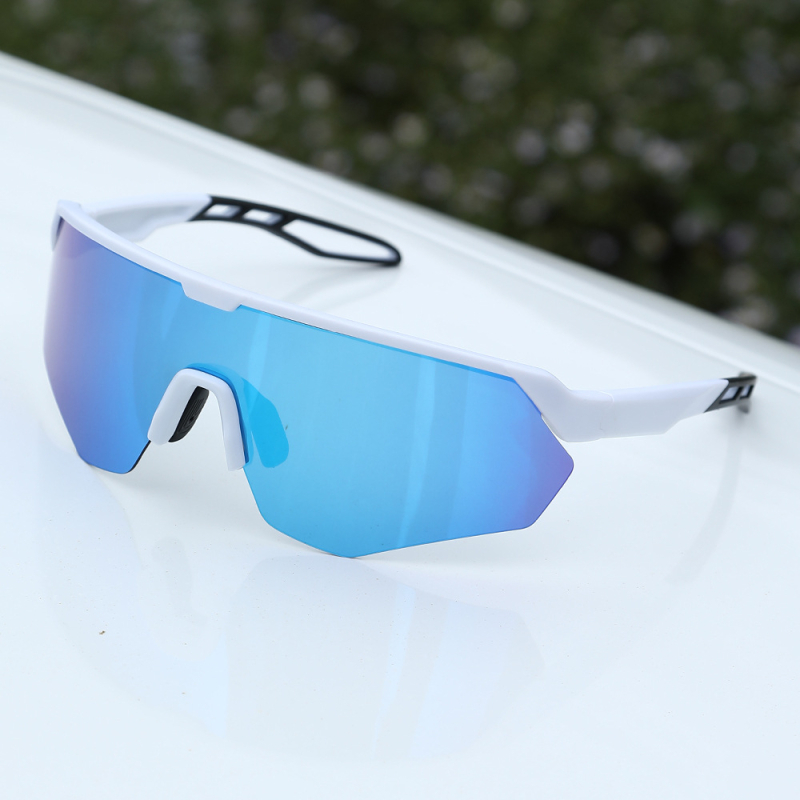 Dviračių akinių 1044 su keičiamais lęšiais, reguliuojamu nosies tiltu ir suderinti su galvos juosta akiniais