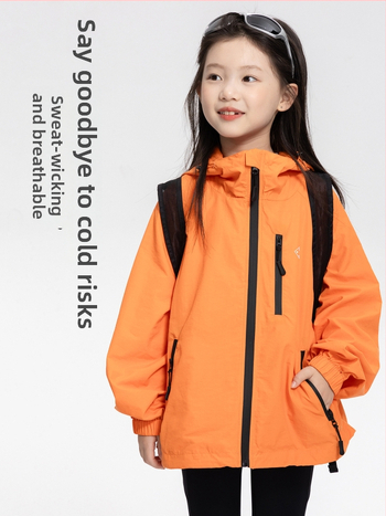 Striukė mergaitei su trim apsaugomis: kvėpuojanti, atspari vandeniui ir vėjui, su gobtuvu, 7–12 metų vaikams — CLARA GIRLS