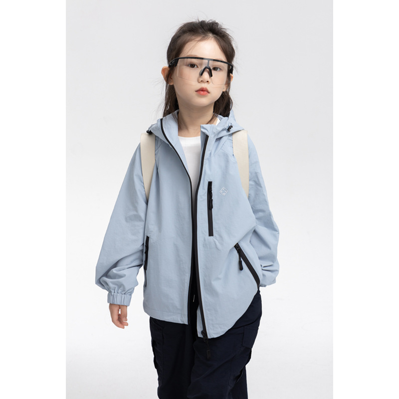 Striukė mergaitei su trim apsaugomis: kvėpuojanti, atspari vandeniui ir vėjui, su gobtuvu, 7–12 metų vaikams — CLARA GIRLS