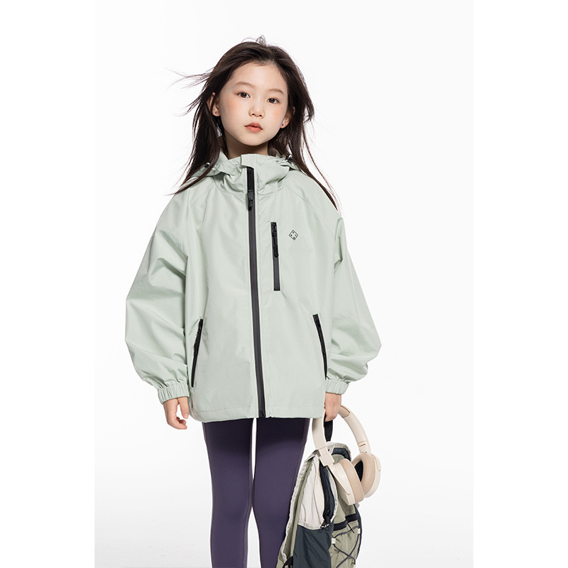 Striukė mergaitei su trim apsaugomis: kvėpuojanti, atspari vandeniui ir vėjui, su gobtuvu, 7–12 metų vaikams — CLARA GIRLS