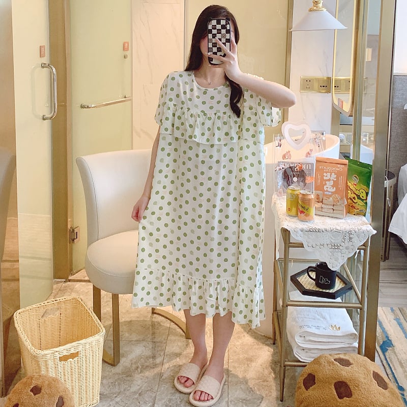 Νυχτικό από βαμβάκι-σίλκα, στρογγυλό λαιμό, μανίκια 3/4, λεπτή ύφανση, αντιβακτηριακό