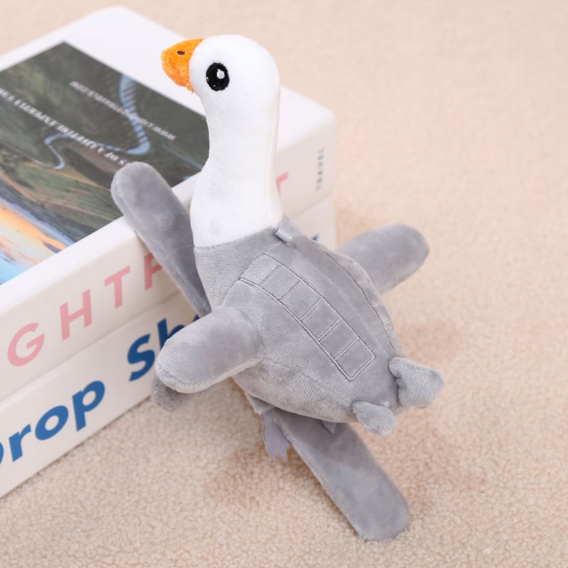 Плюшена играчка – къс плюш, пълнеж PP памук, опаковка мрежеста торба, OEM лого, за възраст 14+