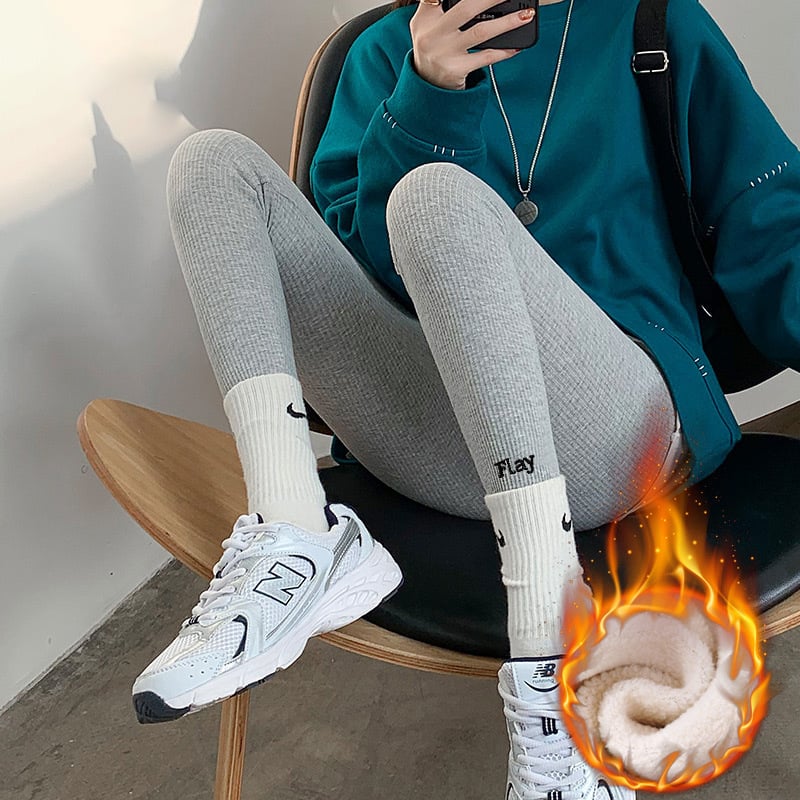 Κολάν εγκύου, στενή γραμμή, παχύ ύφασμα; σύνθεση: πολυεστέρας 68,3% / βισκόζη 29,2% / σπάντεξ 2,5%; Φθινόπωρο 2025