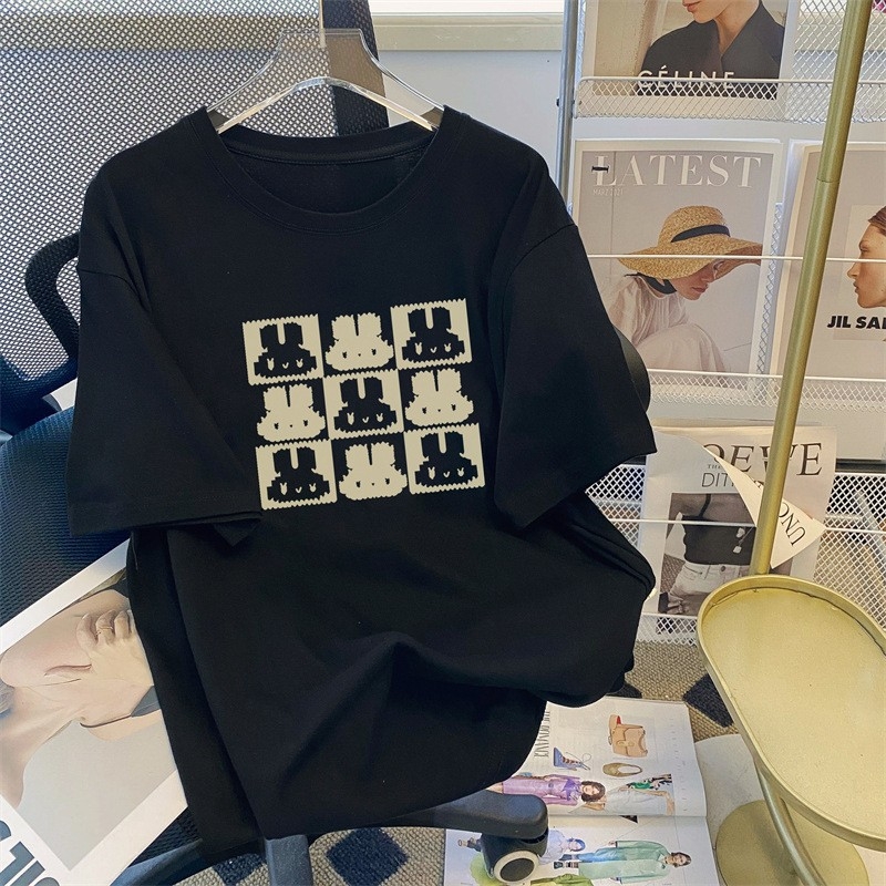 Pamukasta kratka majica s labavim krojem, okrugli izrez, print s karikaturnim motivom, ljeto 2025.