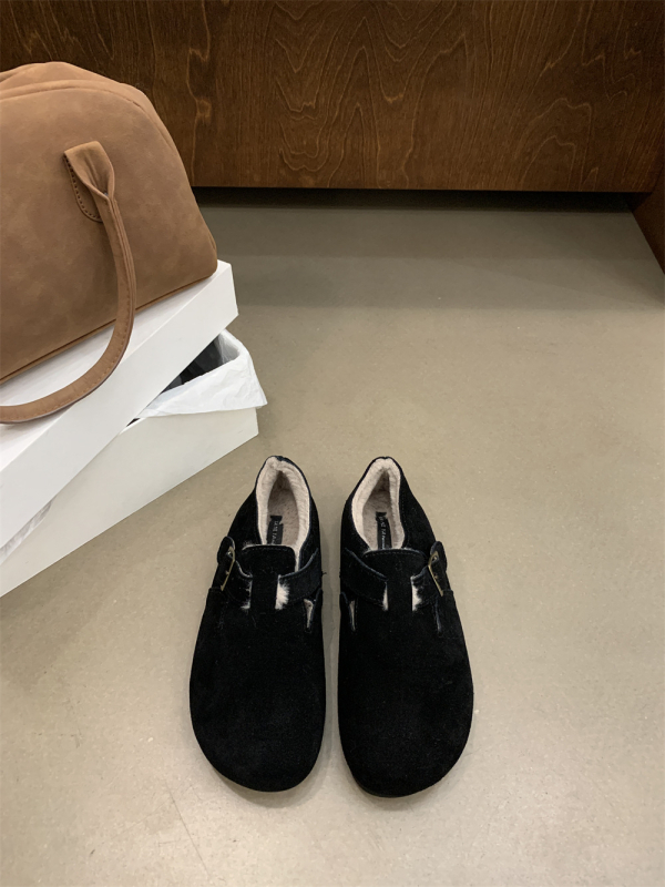 Doudou cipele s debelim potplatom od nubuk kože, pliš unutrašnjost, okrugli vrh, gumeni potplat, niski gležanj