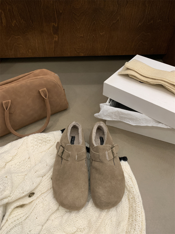 Doudou cipele s debelim potplatom od nubuk kože, pliš unutrašnjost, okrugli vrh, gumeni potplat, niski gležanj