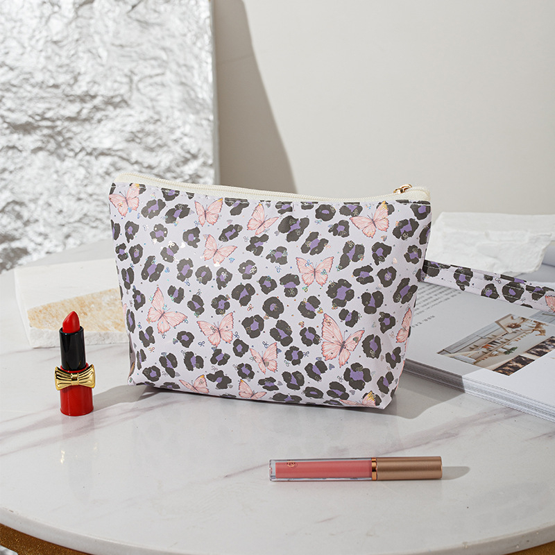 Дамска козметична чанта с леопардов принт — преносима, голям капацитет за пътуване; изработена от плат, подплата канвас, цип