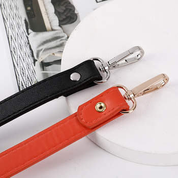 PU kožna torbica s odvojivom podesivim naramenicom – crossbody stil, Model 065