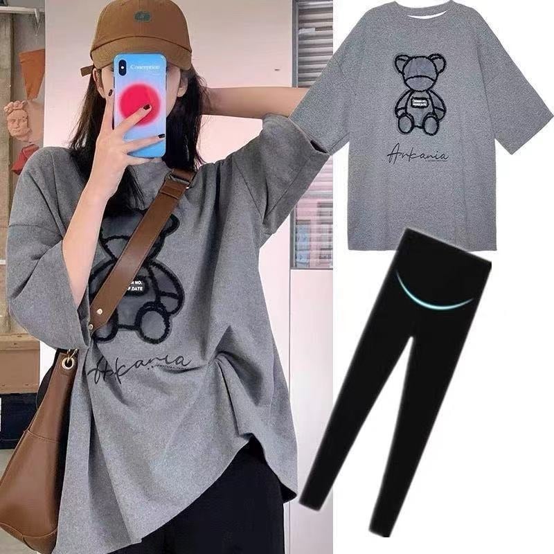 Κουστούμι εγκυμοσύνης για καλοκαίρι με παντελόνια, μανίκια 3/4, μανίκια σε σχήμα πετάλου, cropped παντελόνια, street-style σχεδίαση, βασικό ύφασμα 90-95%