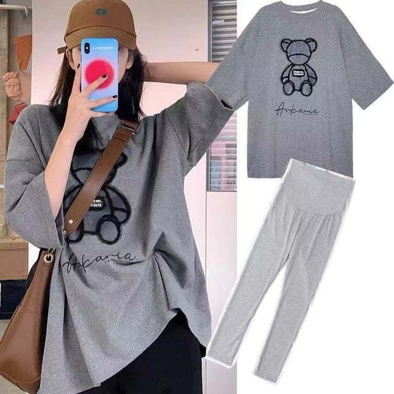 Κουστούμι εγκυμοσύνης για καλοκαίρι με παντελόνια, μανίκια 3/4, μανίκια σε σχήμα πετάλου, cropped παντελόνια, street-style σχεδίαση, βασικό ύφασμα 90-95%