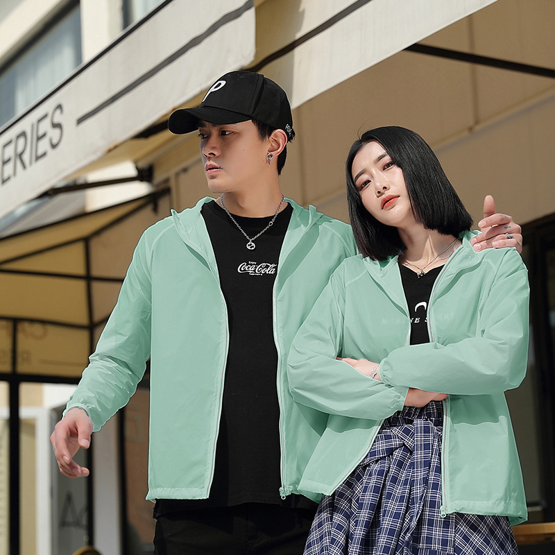 Unisex āra saules aizsardzības vieglā kapuces jaka — ātri žūst, elpojoša, ūdensnecaurlaidīga, UPF30, vēja izturīga; neilona audums; modelis 2082, Sha Xiaoning