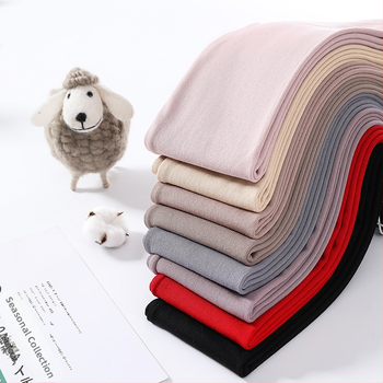 Sieviešu termālās legingas ar vienu terry slāni, viskozes maisījums 30-50%, garums 3/4, bieza auduma 201-250 g/m2