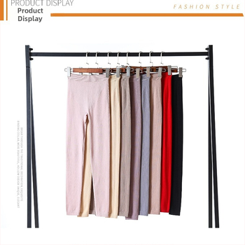 Sieviešu termālās legingas ar vienu terry slāni, viskozes maisījums 30-50%, garums 3/4, bieza auduma 201-250 g/m2