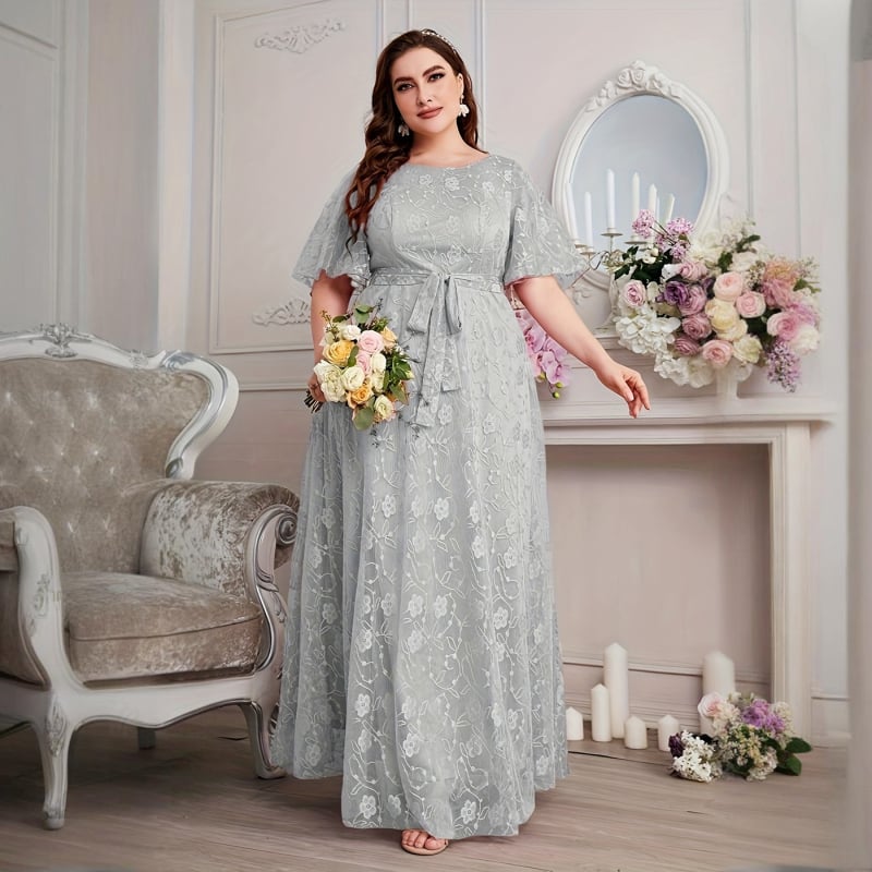 Kleita līgavai, Eiropas un Amerikas stilā, ziedlapiņu raksts šifonā, apļveida kakla izgriezums, garā svārka daļa, 3/4 garuma piedurknēm, elegants stils