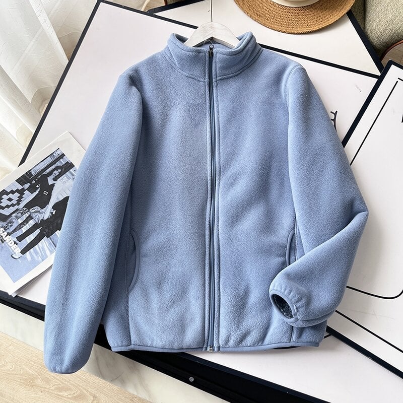 Sieviešu jaka ar stāvošu apkakli, polārfleece audums, kompozītmateriāla izstrāde, rāvējslēdzējs — rudens 2024