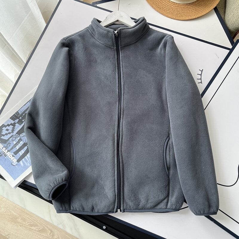 Sieviešu jaka ar stāvošu apkakli, polārfleece audums, kompozītmateriāla izstrāde, rāvējslēdzējs — rudens 2024