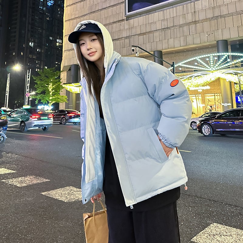 Uniszex pamut bélelt kapucnis kabát, derékig érő fazon, cipzáras zárás, külső poliészter anyag, bélés poliészter