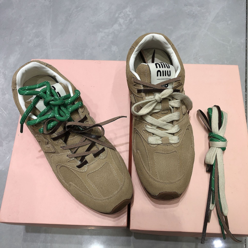 Forrest Gump iedvesotas ādas sporta kurpes, universālas, apaļa purns, gumijas zole, 3–5 cm papēža augstums, priekšējās šņorēm