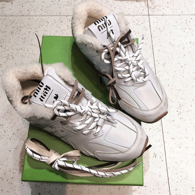 Forrest Gump iedvesotas ādas sporta kurpes, universālas, apaļa purns, gumijas zole, 3–5 cm papēža augstums, priekšējās šņorēm