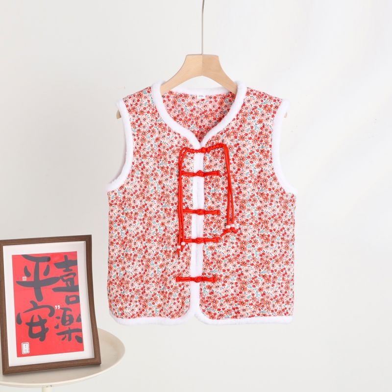 Veste ar ziedu rakstu, mākslinieciska vintage stils, V-dekolts, brīvs piegriezums, galvenais audums: poliesters 70–80%, pildījums no imitētā zīda kokvilnas