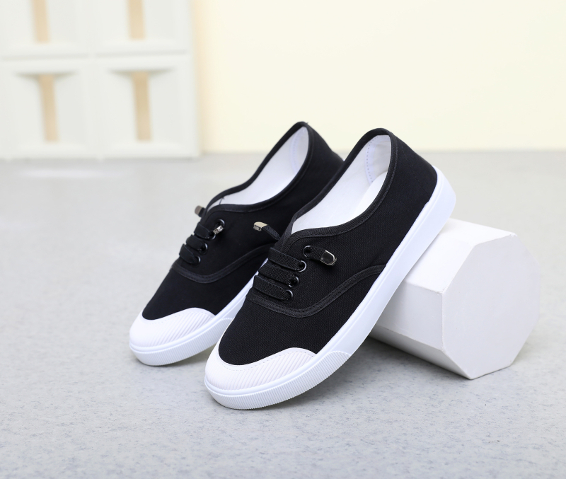 Ženske platnene tenisice, niski gornji dio, prozračne, slip-on, platnena gornja, plastična potplat