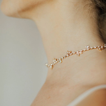 Ķermeņa ķēde ar ūdens pilieniem un baltiem kristāliem, elektroplēšana sakausējuma ieliktnis, muguras ķēde kāzu kleitai