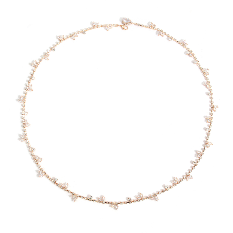 Ķermeņa ķēde ar ūdens pilieniem un baltiem kristāliem, elektroplēšana sakausējuma ieliktnis, muguras ķēde kāzu kleitai