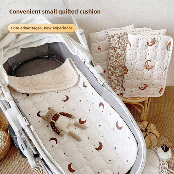 Vankri istmepadi – puuvillane alus beebidele 0–1-aastastele, beebi positsioneerimise padi