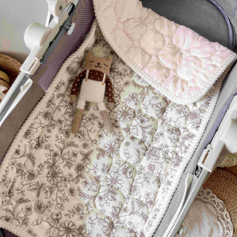 Vankri istmepadi – puuvillane alus beebidele 0–1-aastastele, beebi positsioneerimise padi