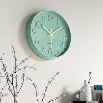 Sienas pulkstenis ar 3D cipariem, mūsdienīgs minimālais dizains, Zetao kvarca mehānisms, darbība ar sausu bateriju, plastmasas korpuss un cipferis